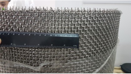 сетку нержавеющую рифленую (канилированную) 2x2 1,2 мм 12Х18Н10Т купить в Кемерово