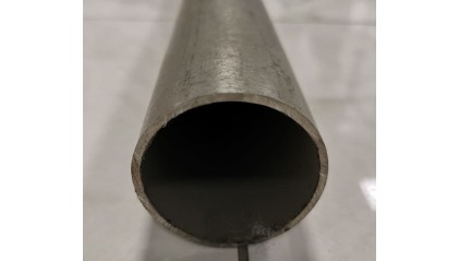 трубу жаропрочную бесшовную 80x7 мм 12ХМ купить в Кемерово