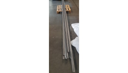 Уголок нержавеющий 40x40x4 мм 08Х18Н10Т фото уголок нержавеющий 40x40x4 мм 08Х18Н10Т купить в Кемерово