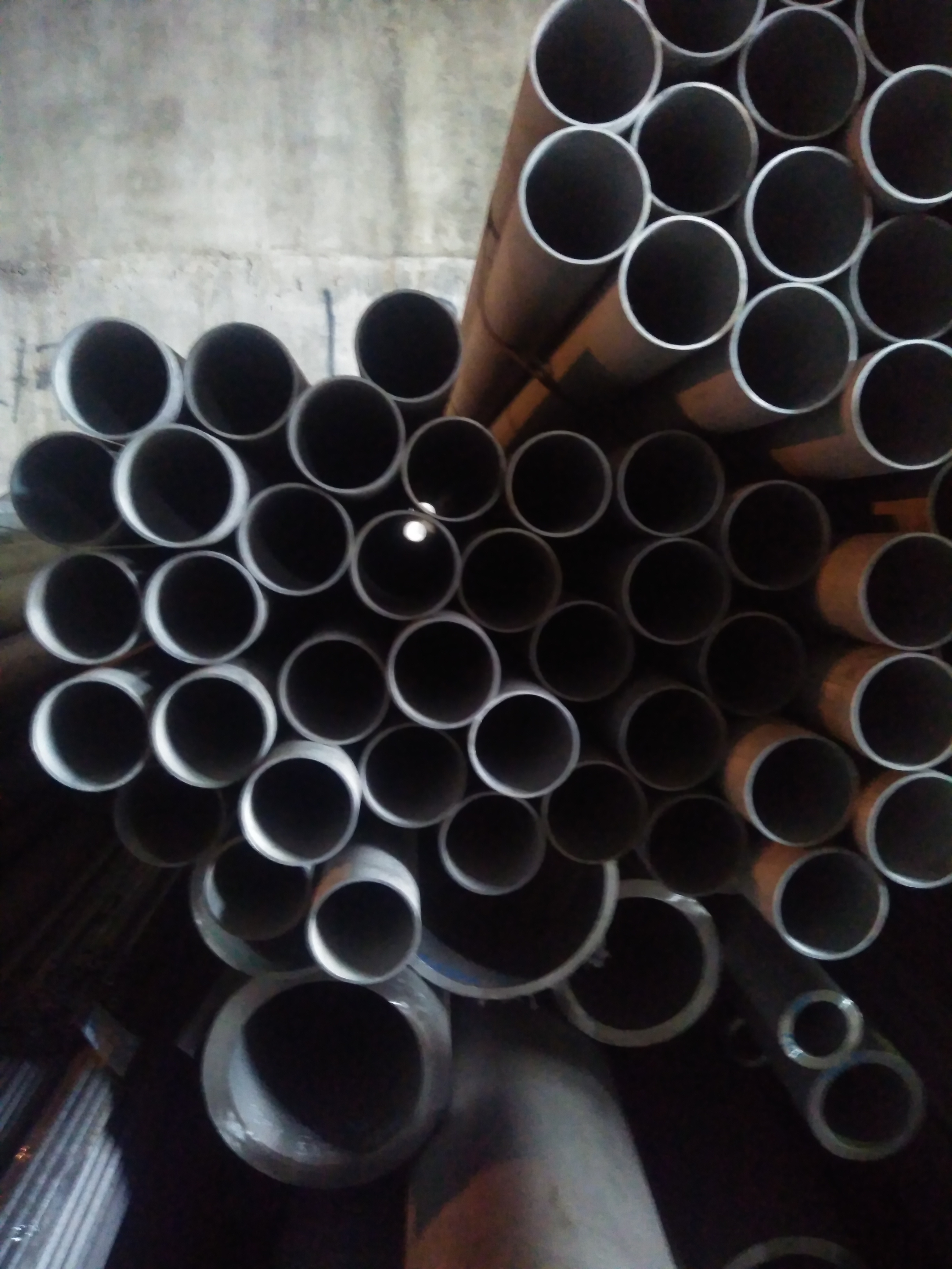 Трубы бесшовные стальные Кемерово