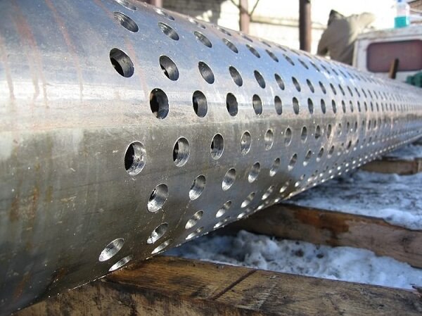 Труба стальная перфорированная электросварная 50x3,5 мм Ст3 ГОСТ 10704-91 фото